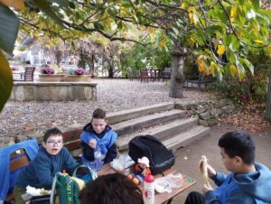 Návštěva žáků specializovaných tříd v botanické zahradě - říjen 2022